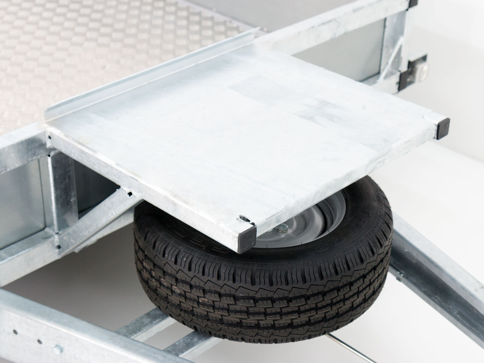 Variant Baumaschinenanhänger Maxi Load 180×400 3,5t | Rampe | Aluboden | Beavertail-Neu – Bild 5