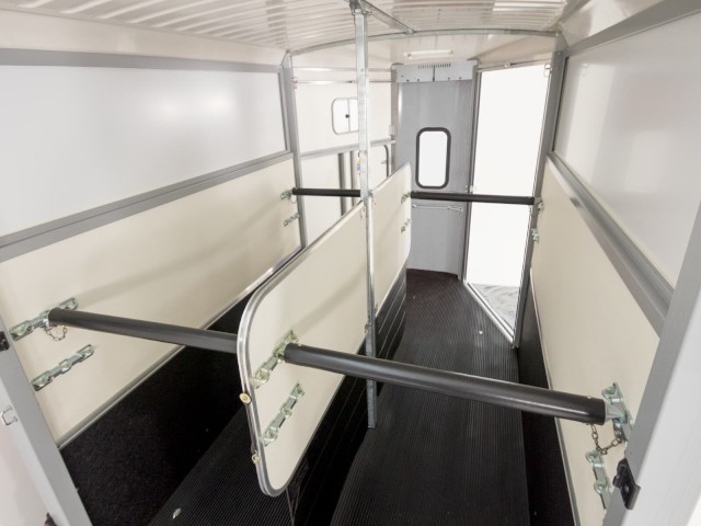 Ifor Williams Pferdeanhänger HB511|Silber|Frontausstieg-Neu – Bild 5