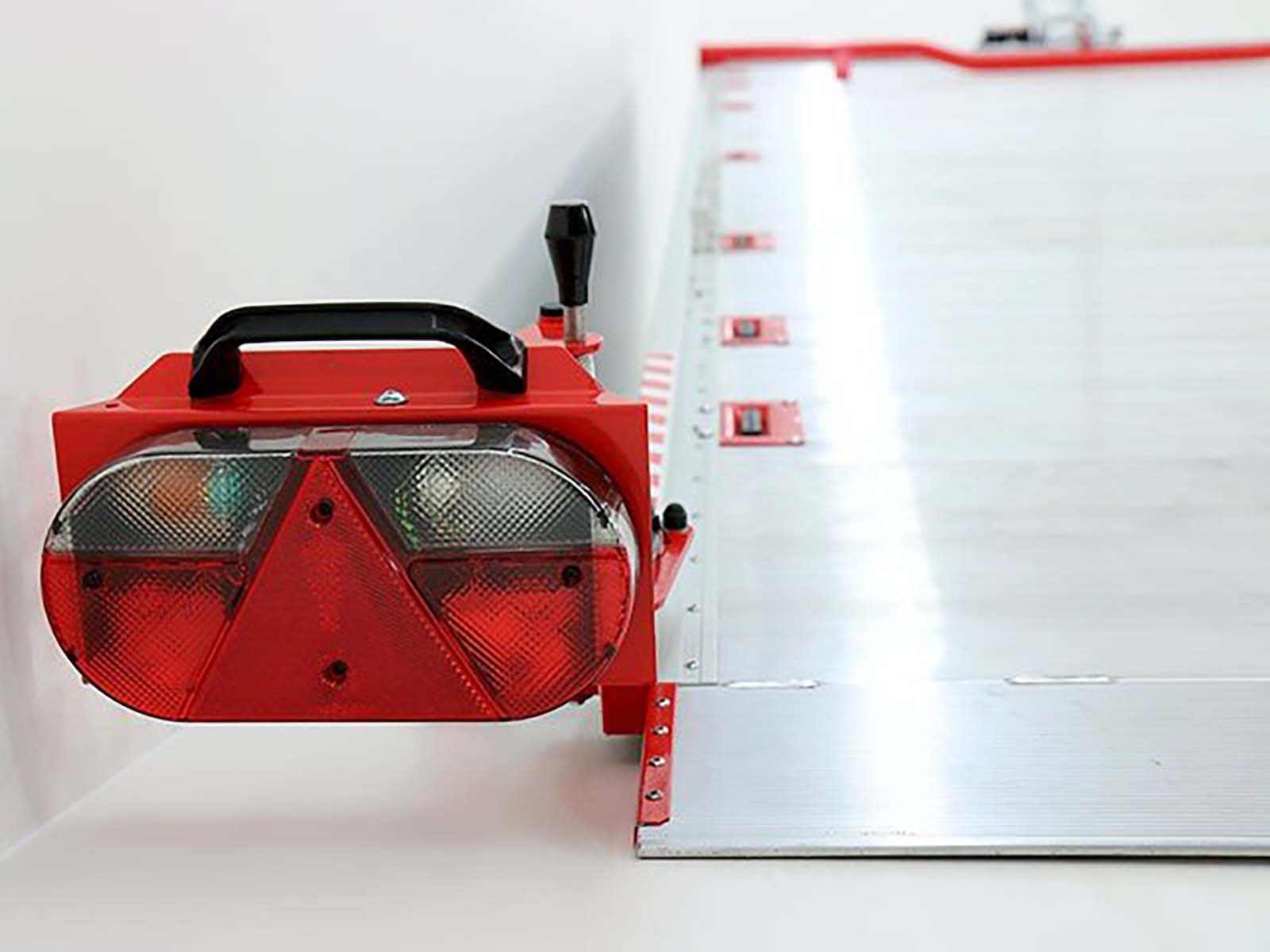 Vezeko Autotrailer Race Master Maxi Profi 209x502cm 3,0t | E-Winde-Neu – Bild 3