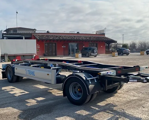 Roll-Off-Trailer mit Luftfederung (Länge: 9,05 m)-Neu – Bild 5