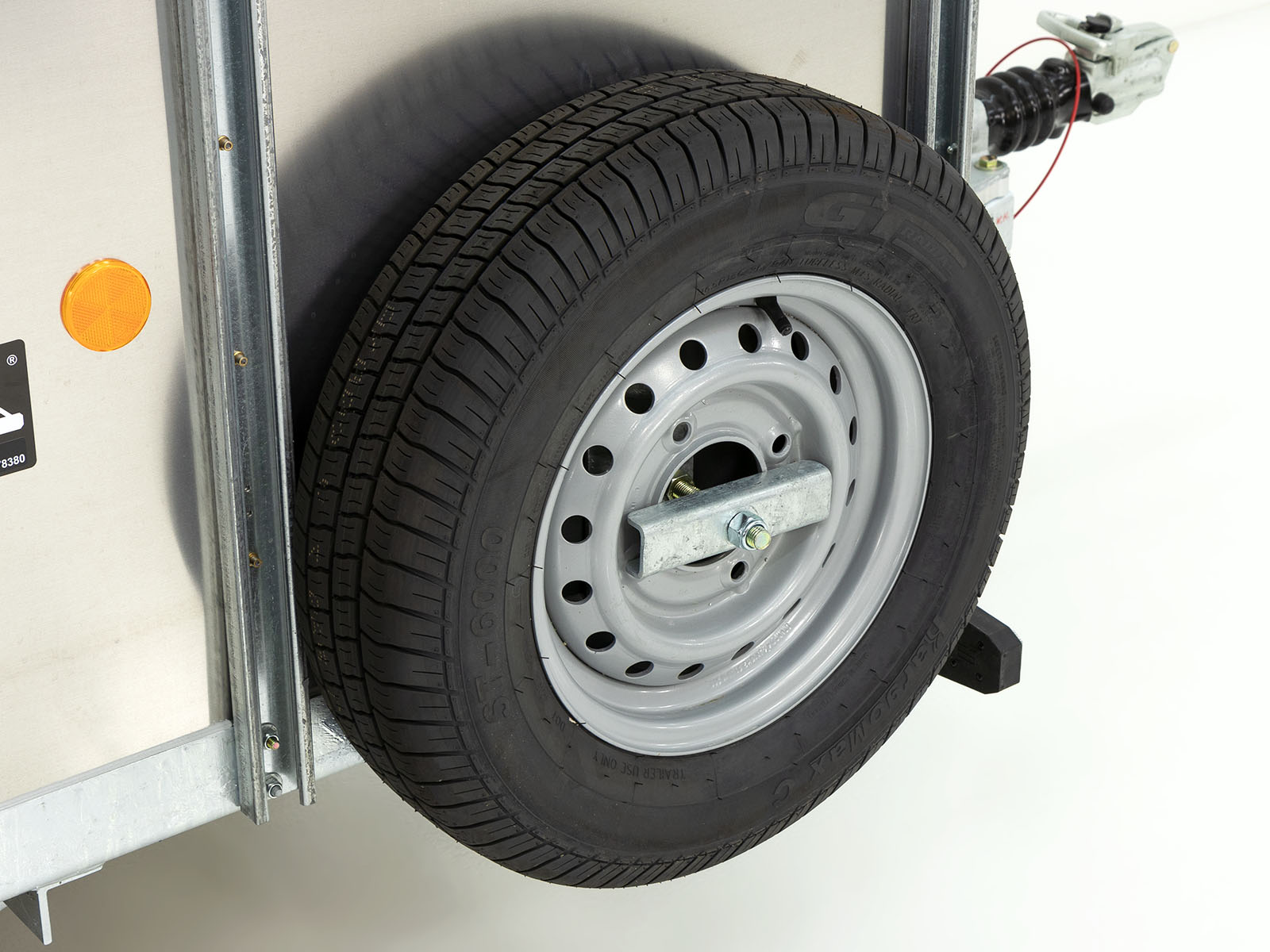 Ifor Williams Schaf- und Kälberanhänger P8G 124×250 cm Höhe: 153 cm | 1,4t-Neu – Bild 4