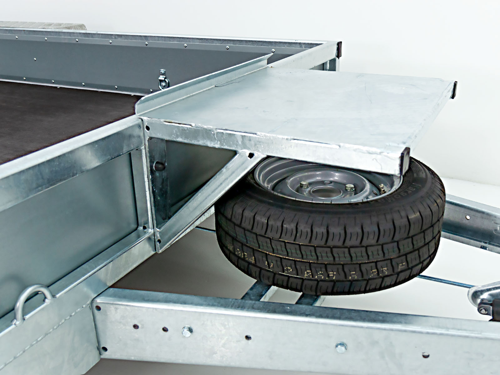 Variant Baumaschinenanhänger Maxi Load 180×400 3,5t | Einzelrampen | Beavertail-Neu – Bild 3