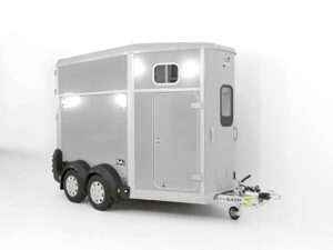 Ifor Williams Pferdeanhänger HB506|Sattelkammer|Silber-Neu
