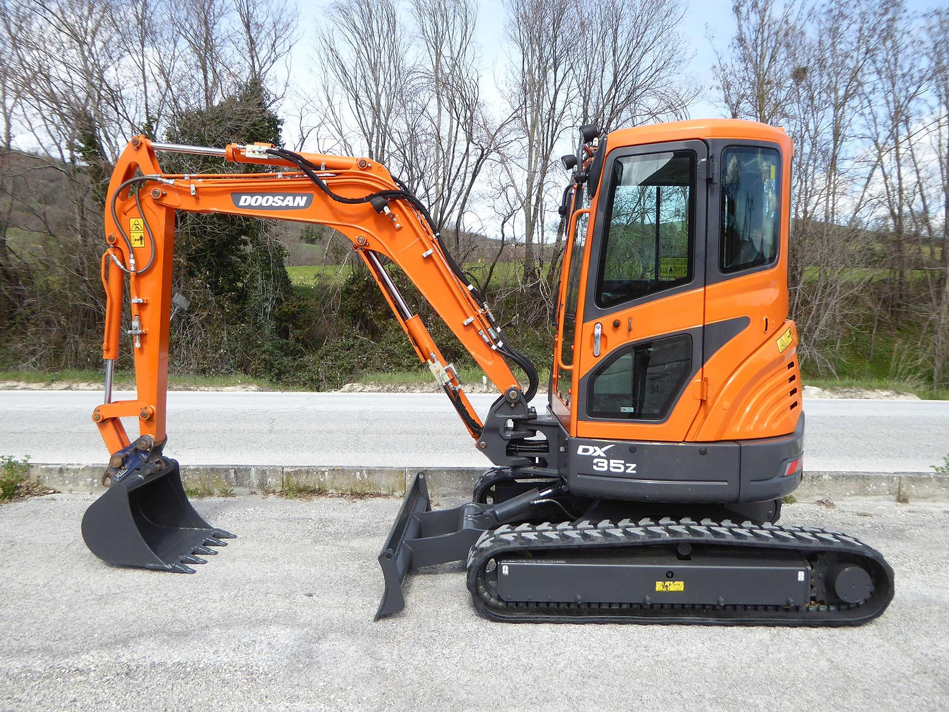 DOOSAN DX35Z-Neu – Bild 6