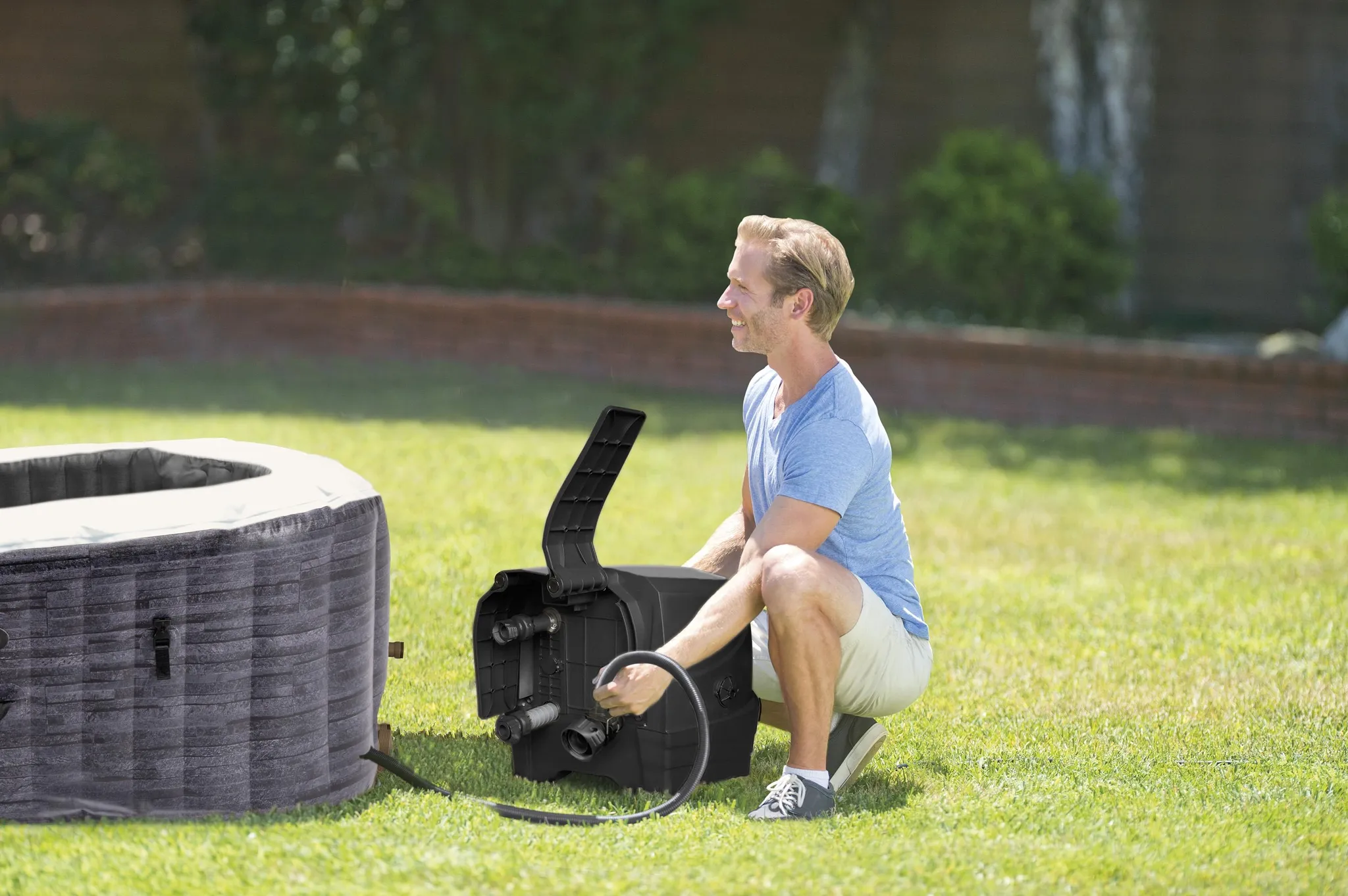 Intex Pure Spa Greystone Deluxe - Bubble Spa für 4 Personen – Bild 9