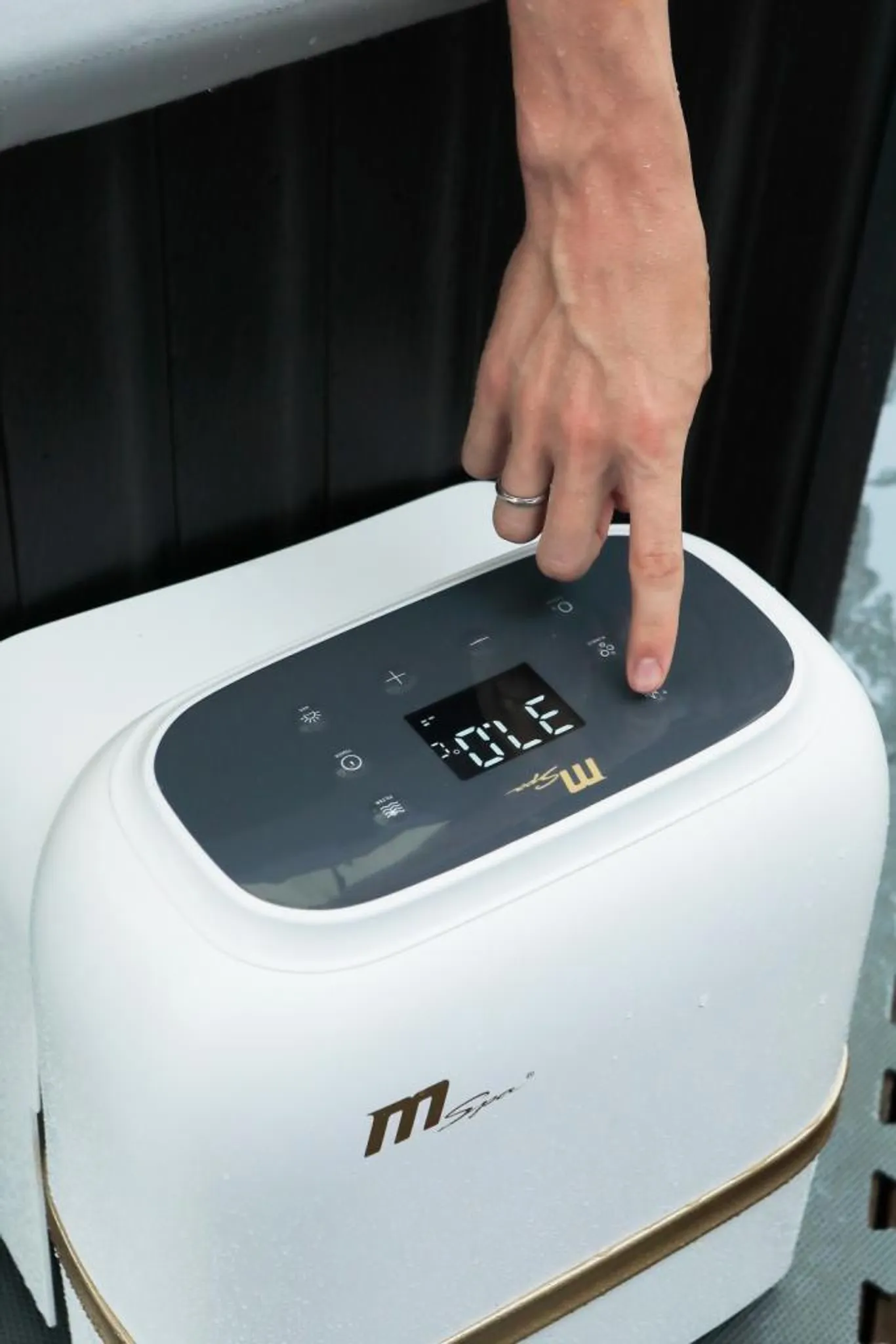 MSpa PureHaven aufblasbarer Whirlpool 193x193x76 cm für 6 Personen selbstreinigend inkl. Filterkatuschen und Abdeckung Leergewicht 24 kg – Bild 9