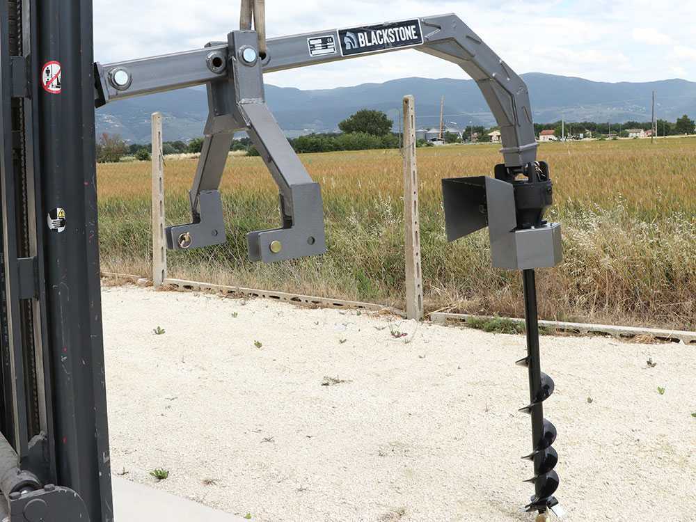 BlackStone BHD500 - Erdbohrer für Traktor - großes Getriebe aus Gusseisen - BOHRSPITZE NICHT ENTHALTEN – Bild 3
