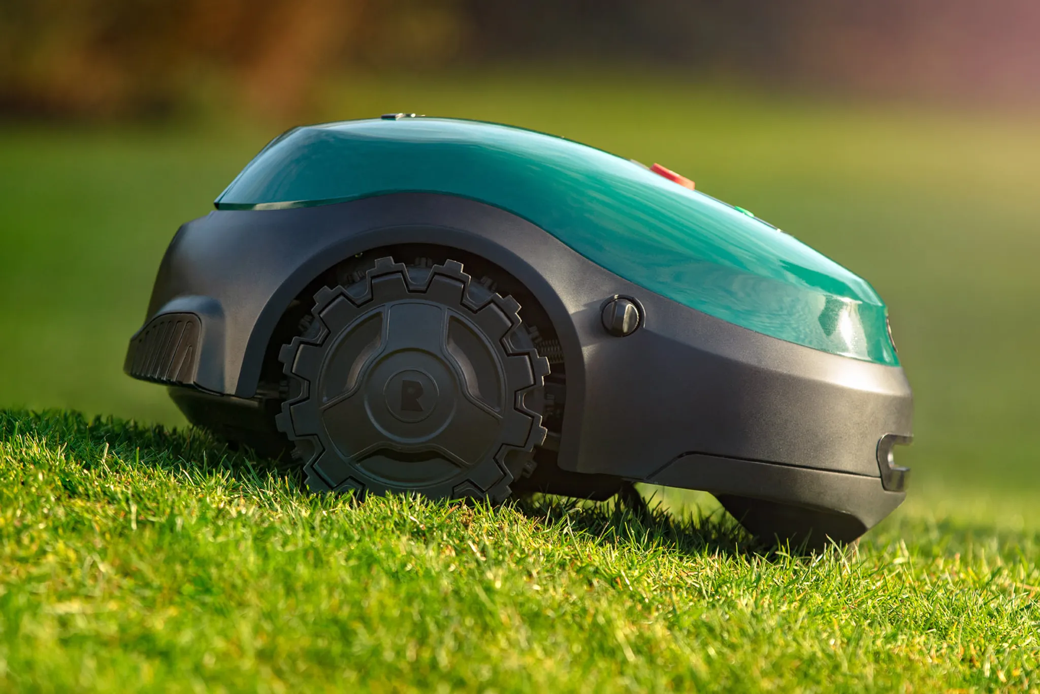 Robomow Rasenmäher RT700 Mähroboter bis 700 qm Schnitthöhe bis 60 mm selbstfahrend appsteuerbar – Bild 9