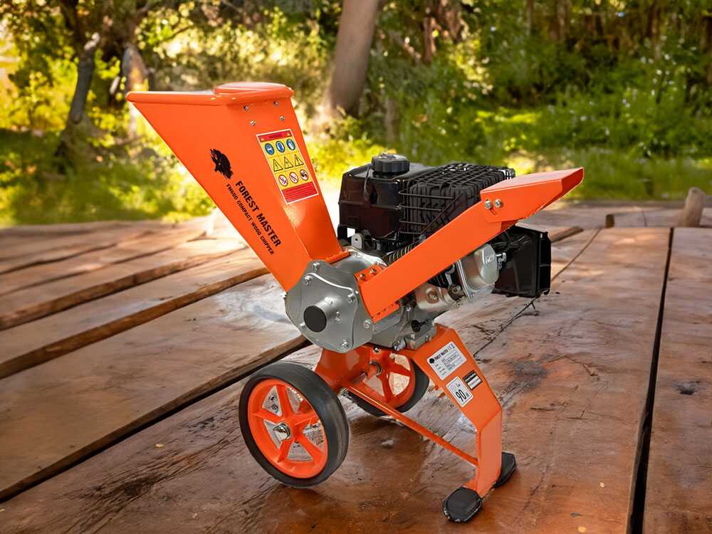 Forest Master FM6DD - Benzin-Holzhäcksler - LCT 6-PS-Benzinmotor