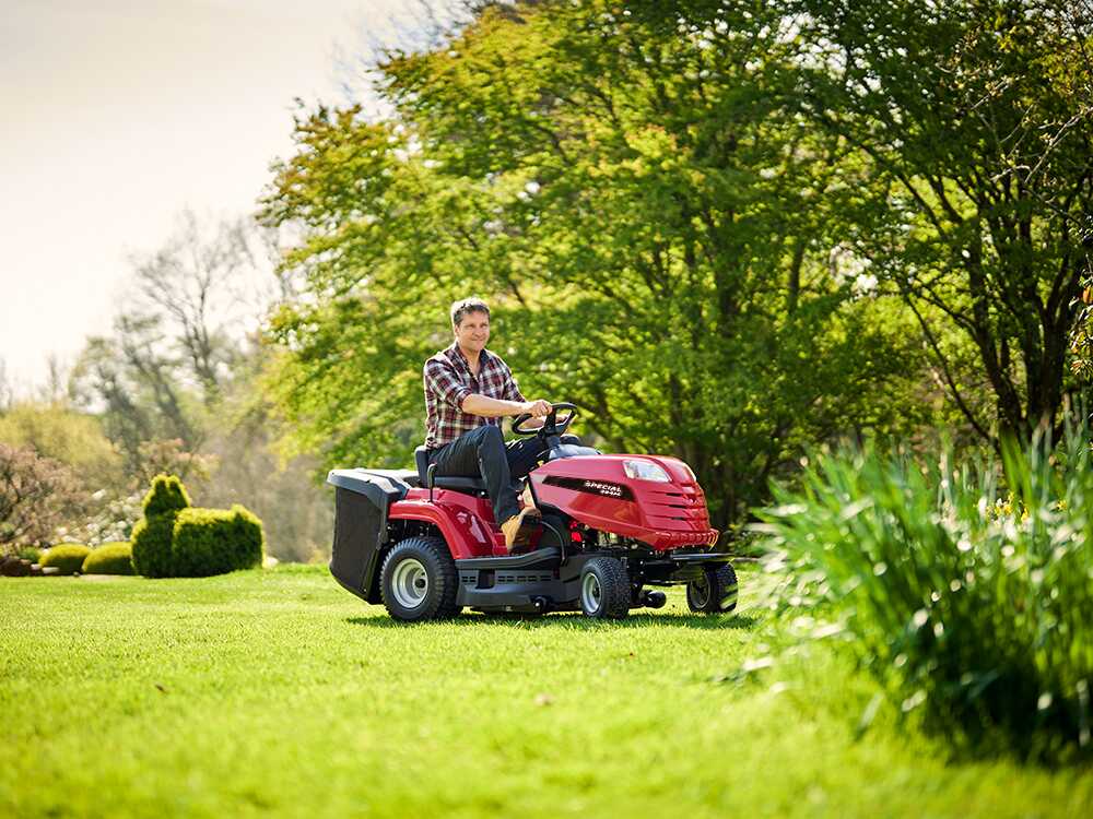 Special 384 M - Rasentraktor - Fangkorb - Mechanisches Getriebe