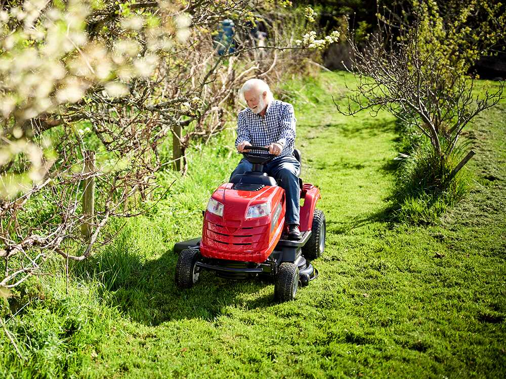 Special 398 M - Aufsitzrasenmäher - Mechanisches Getriebe - Seitenauswurf