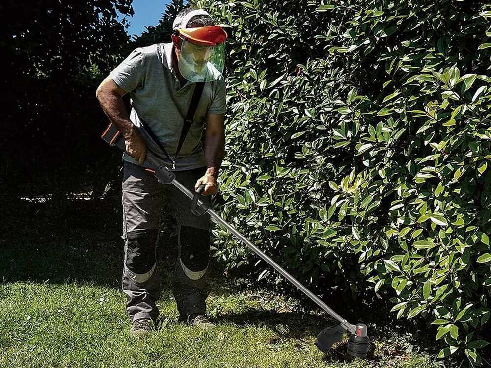 Worx Nitro WG185E - Akku-Freischneider - 40V - 2x20V/4Ah